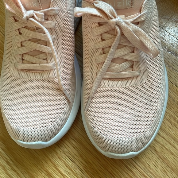 Kizik Women’s Athens‎  Sneakers 10 - Picture 3 of 8